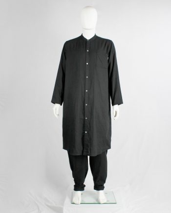 Y's for living black extra long minimalist shirt with contrasting white buttons