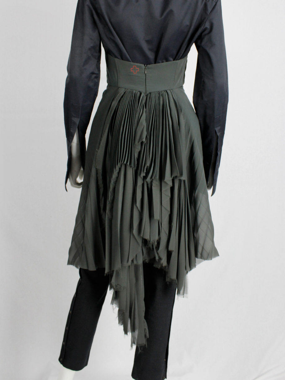 af Vandevorst forest green pleated bustier with layered pleated skirt fall 2011 (23)