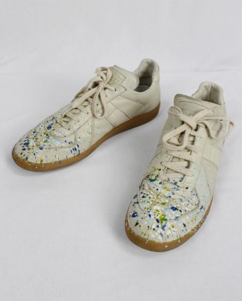 Maison Martin Margiela replica beige sneakers with paint splatters (44)