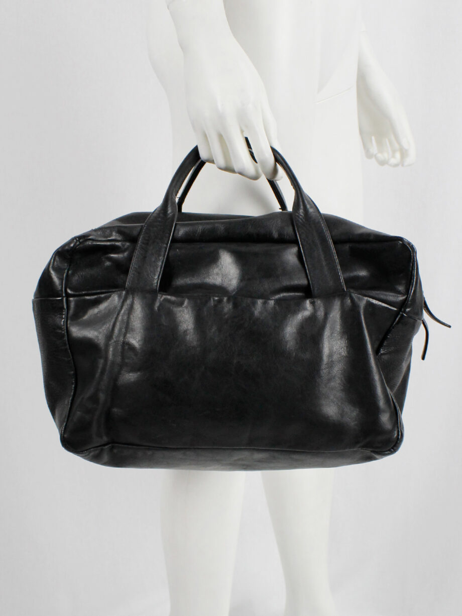 Ann Demeulemeester Blacnche black rectangular leather boston bag (17)