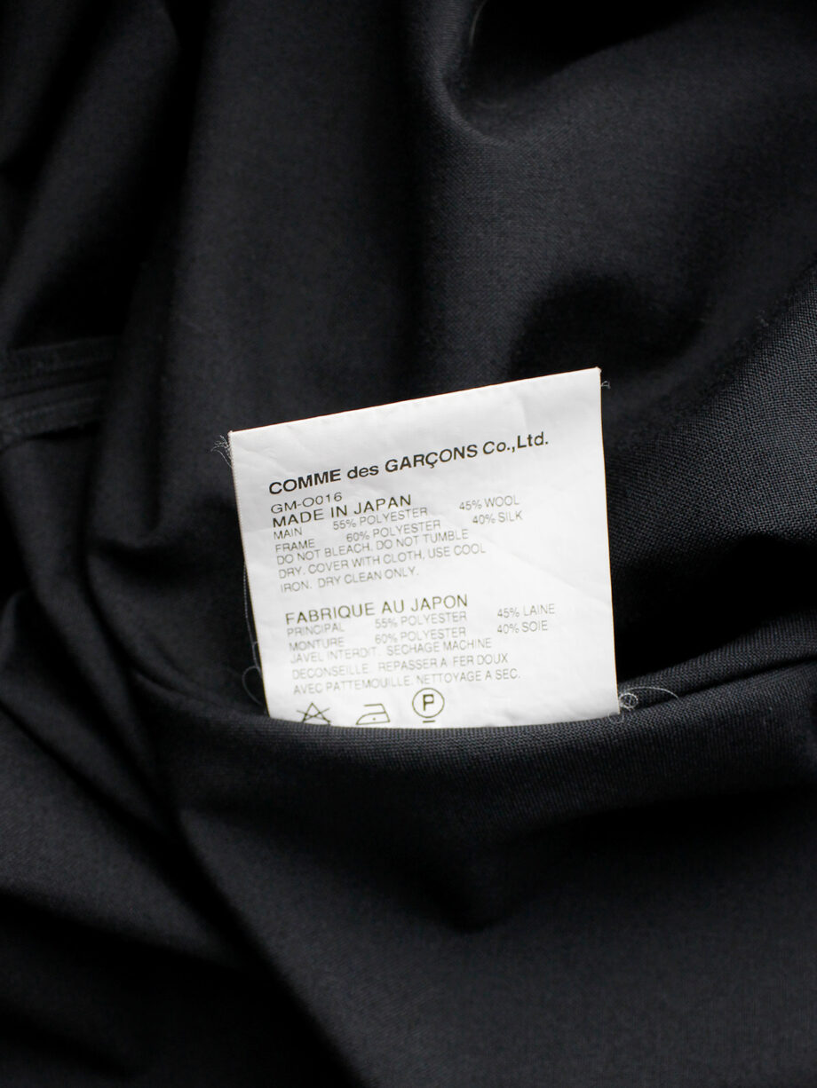 Comme des Garçons black geometric two-dimensional paperdoll dress fall 2012 (7)