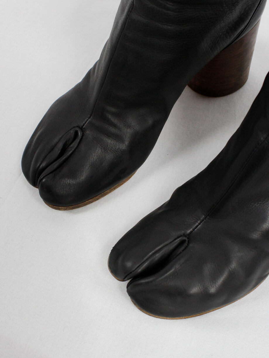 vintage Maison Martin Margiela black tabi boots with wooden heel spring 2013 (12)