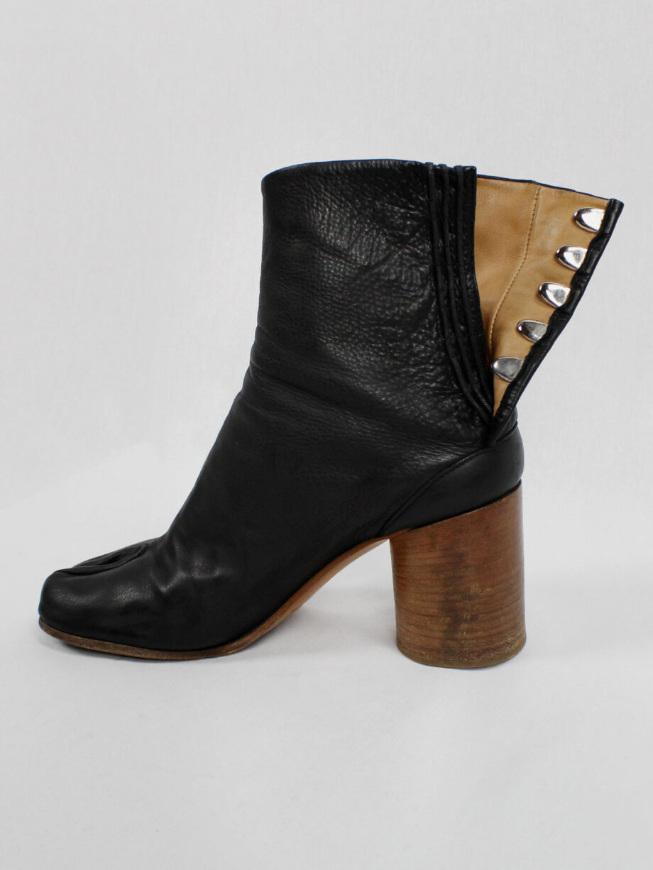 vintage Maison Martin Margiela black tabi boots with wooden heel spring 2013 (22)