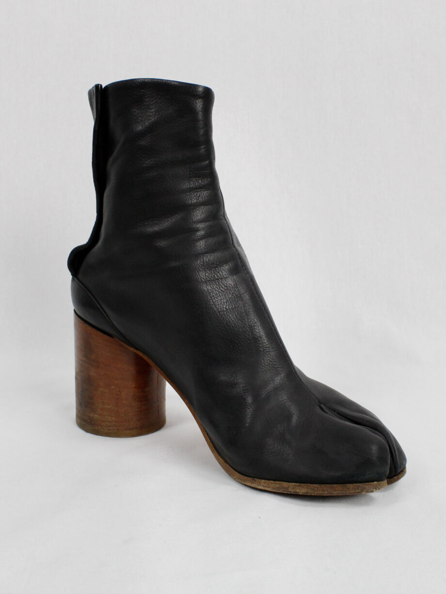 vintage Maison Martin Margiela black tabi boots with wooden heel spring 2013 (26)