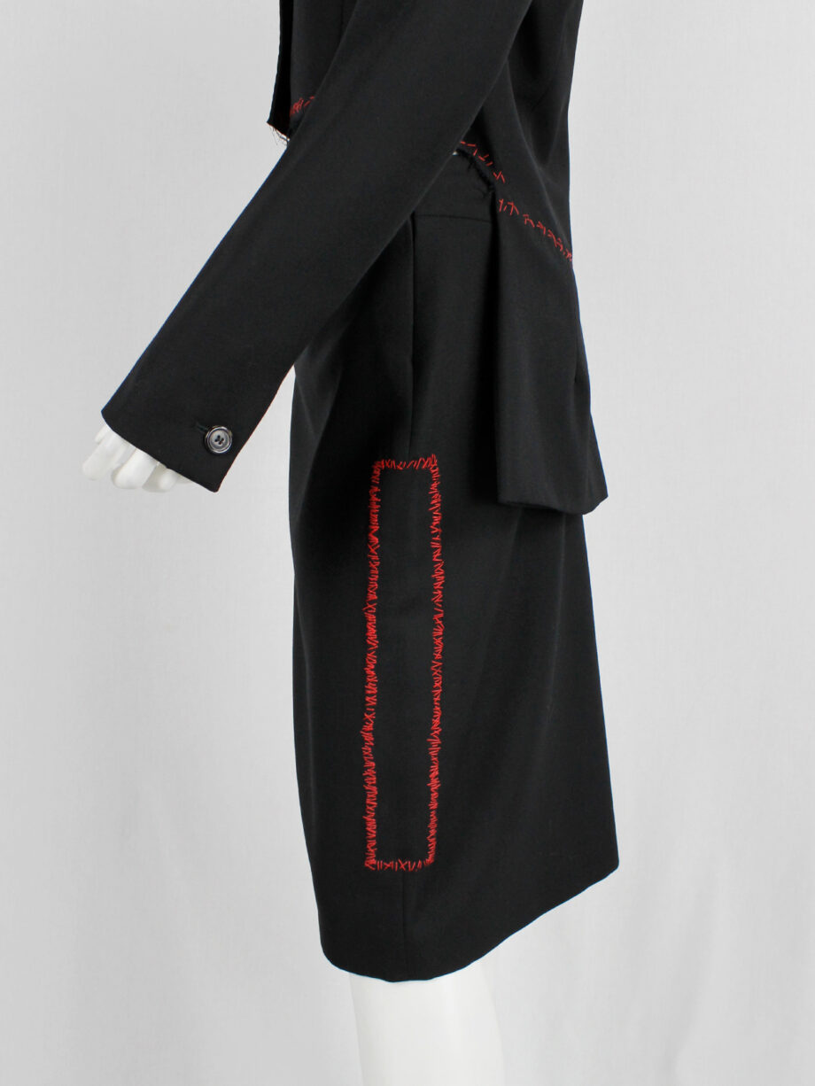Jurgi Persoons black skirt with red stitched rectangular panel and spiral waist fall 1999 (8)