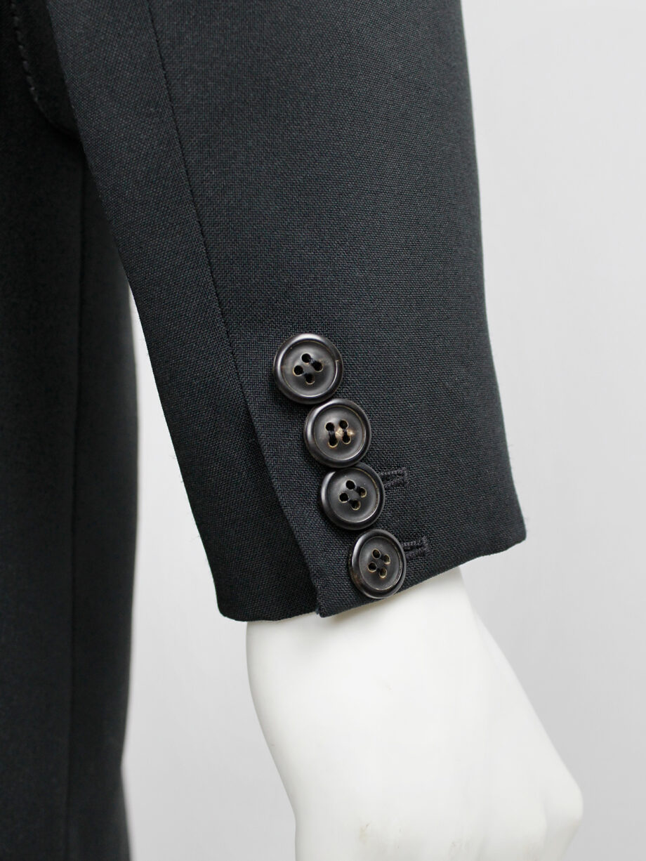 Maison Martin Margiela 10 classic black blazer with trompe-l’oeil button closure spring 1999 (1)