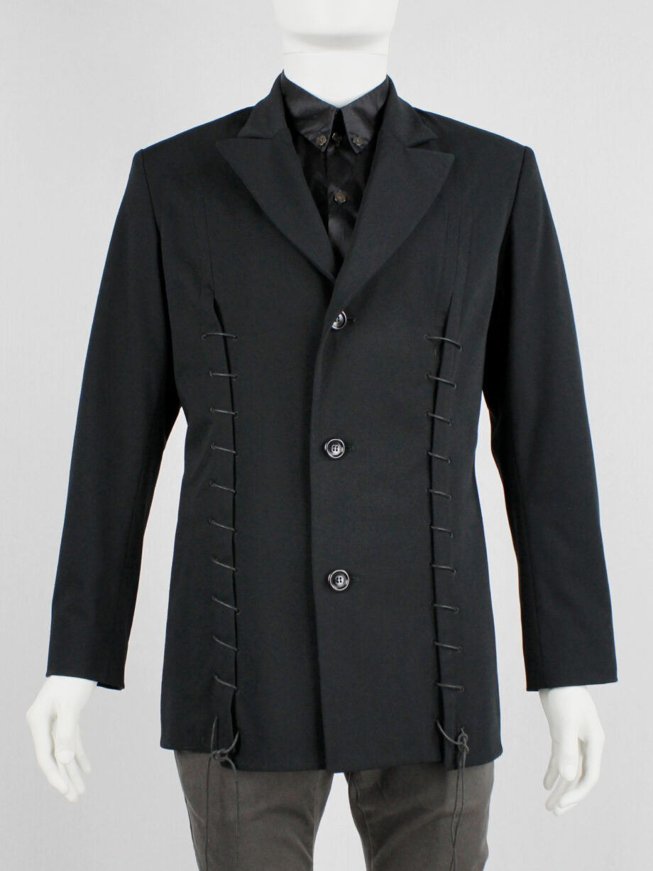 vaniitas Lieve Van Gorp black tailored blazer with two laced up front slits spring 2000 (13)