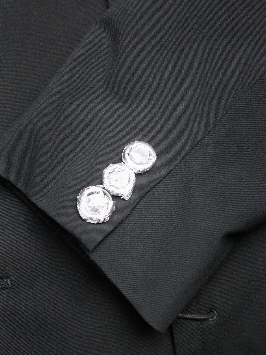 vaniitas Lieve Van Gorp black tailored blazer with two laced up front slits spring 2000 (5)