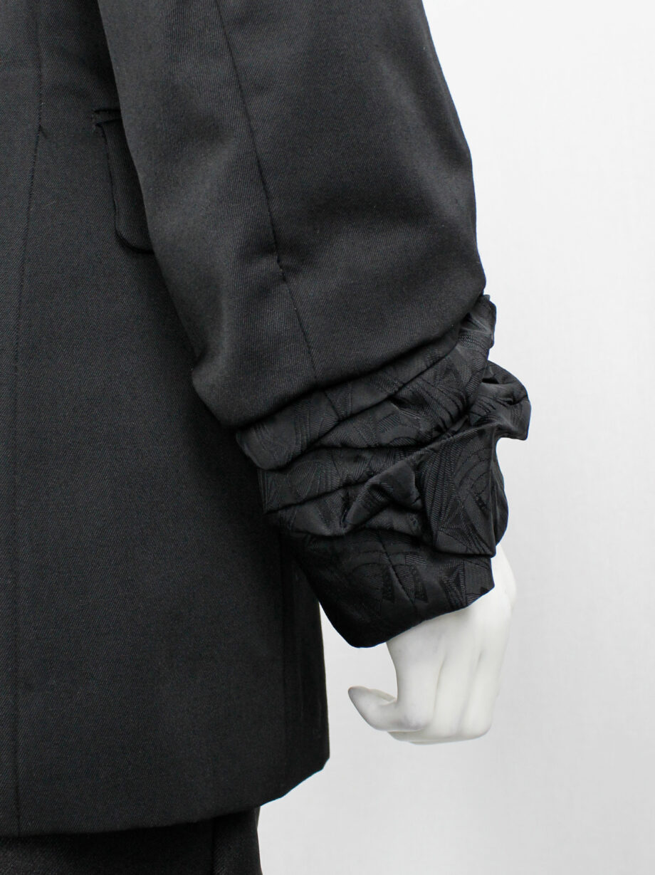 Comme des Garcons black blazer with scrunched lining coming out of the sleeves 1992 (3)