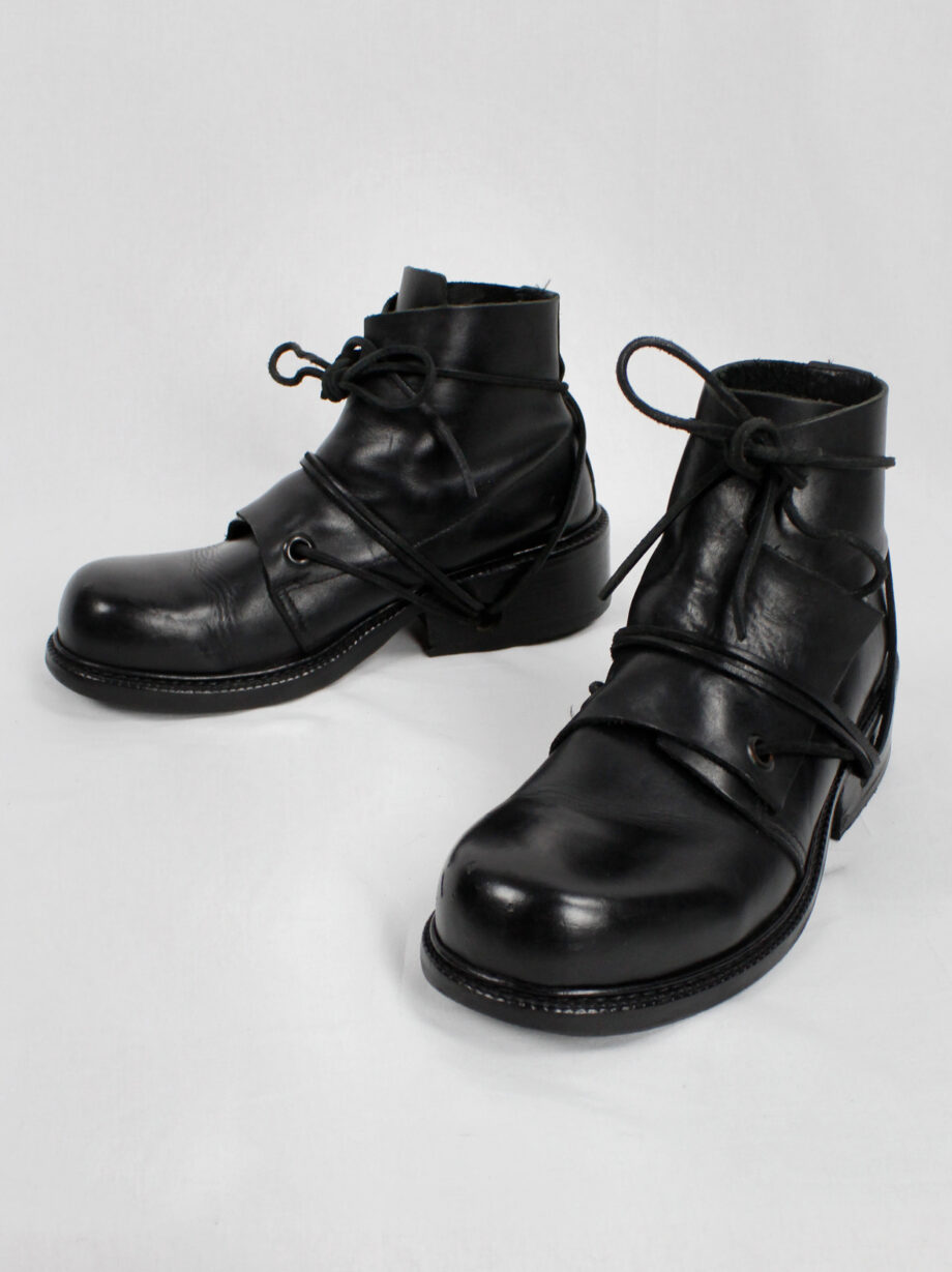 Dirk Bikkembergs black boots with flap and laces through the soles fall 1994 (14)