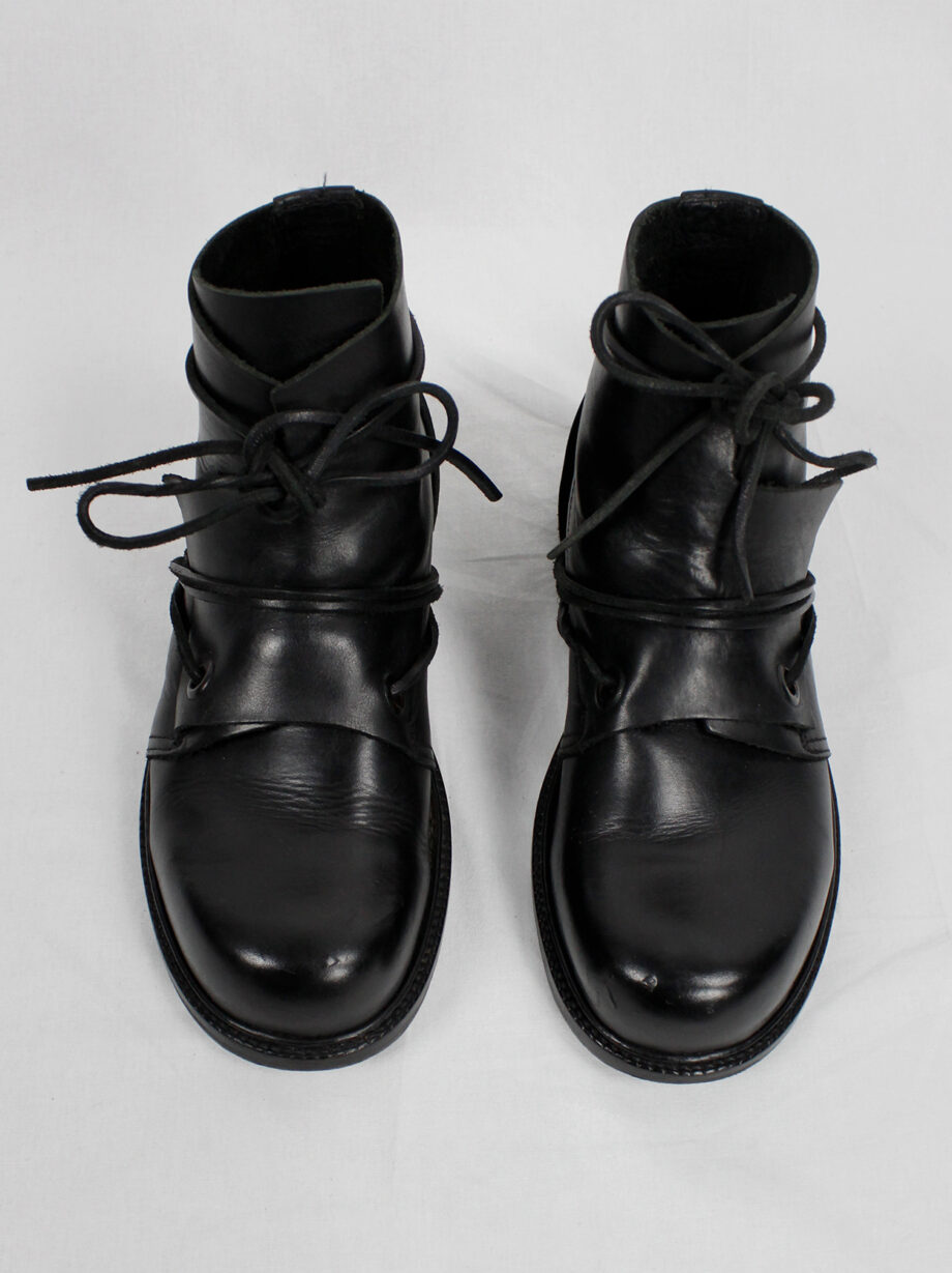 Dirk Bikkembergs black boots with flap and laces through the soles fall 1994 (15)