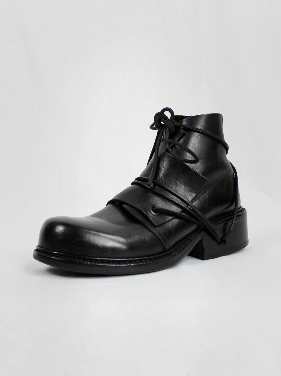 Dirk Bikkembergs black boots with flap and laces through the soles fall 1994 (7)