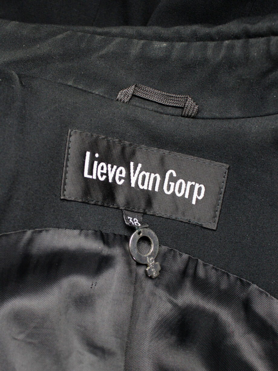 Lieve Van Gorp black tailored blazer with high collar and puffy shoulders fall 1999 (14)