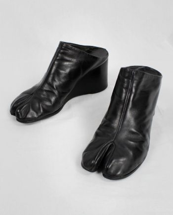 Maison Martin Margiela black tabi slippers with wedge heel (39) — spring 2002