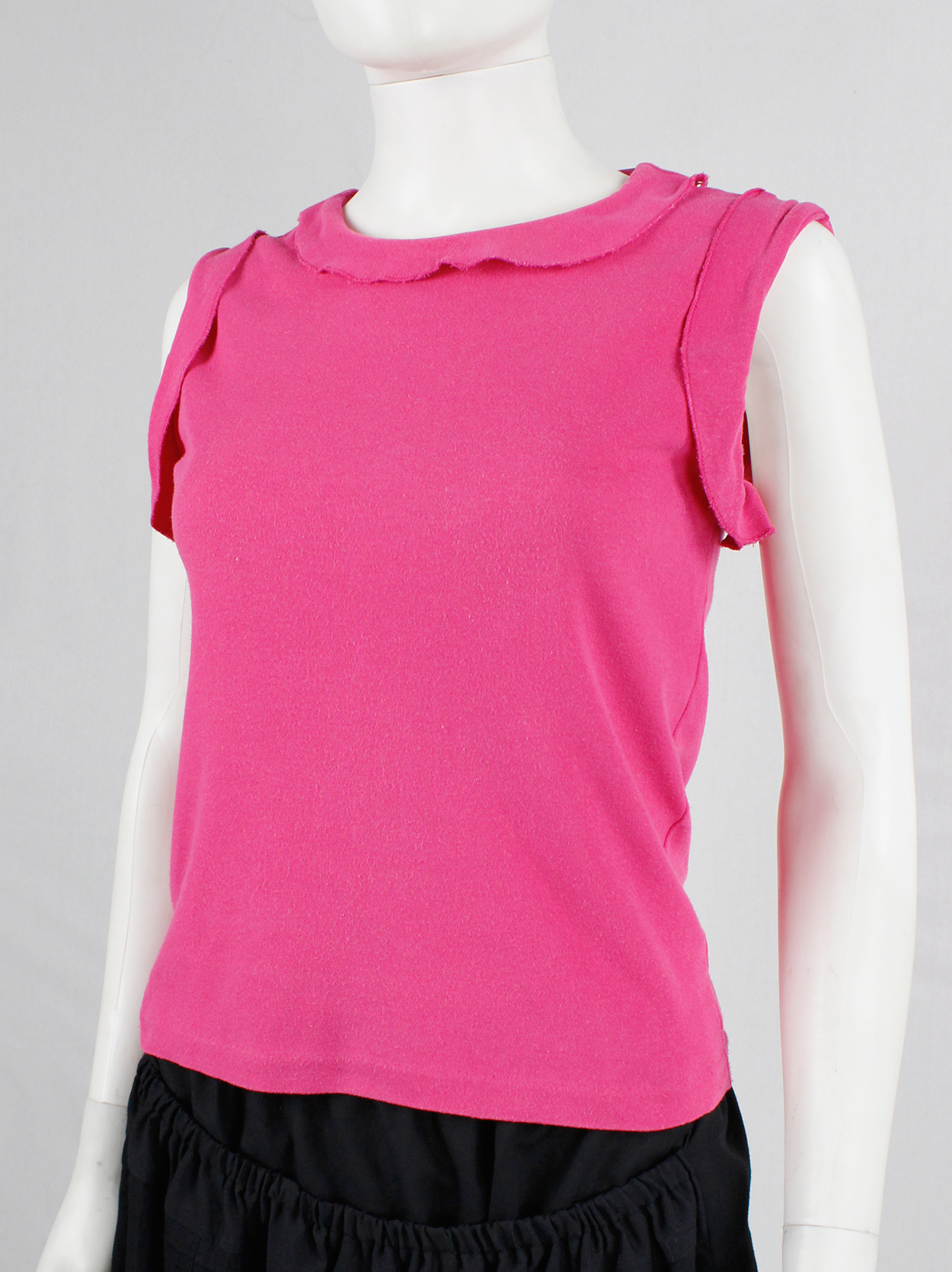 Maison Martin Margiela reproduction of a 1993 pink top with shoulder ...