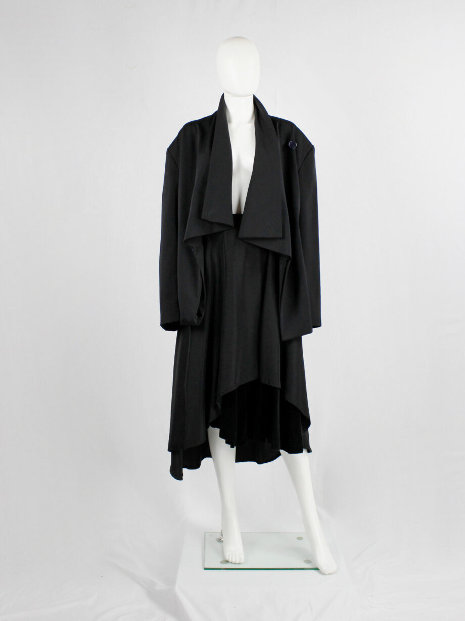 Yohji Yamamoto black asymmetric jacket with double folded draped front panels 1980s (8)