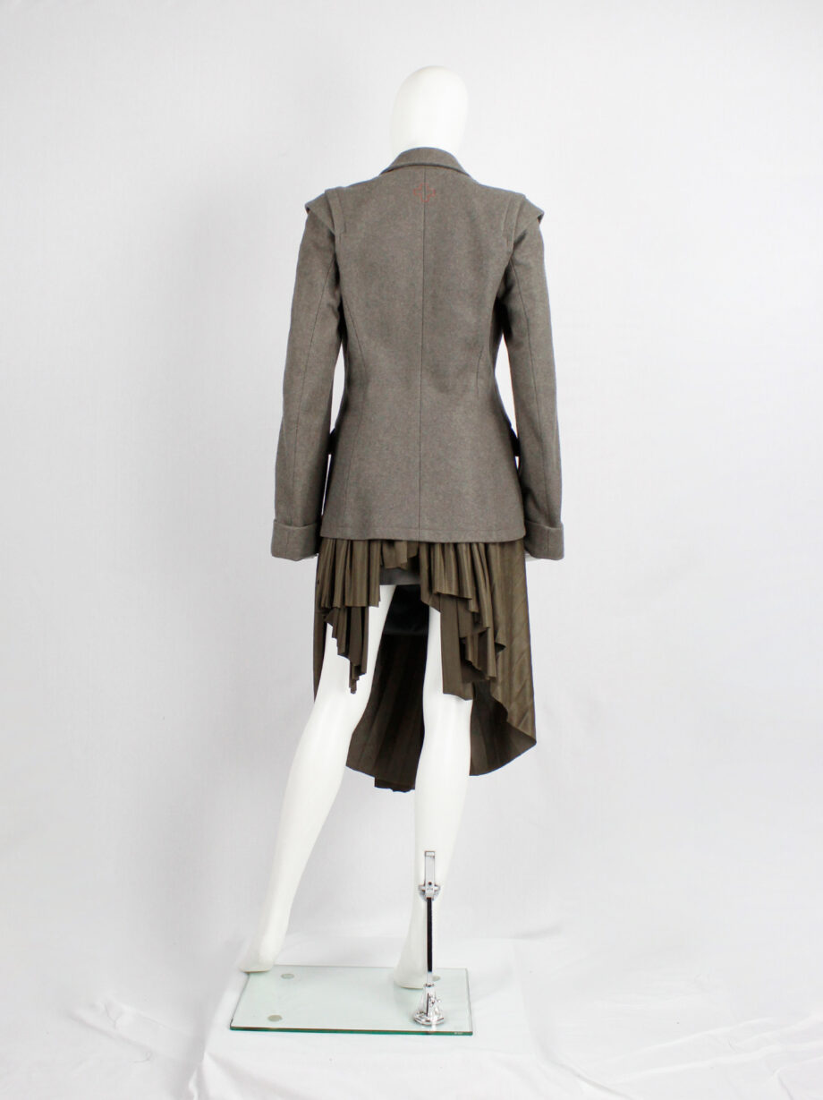 af Vandevorst brown military coat with silver buttons and detachable sleeves fall 1999 (12)