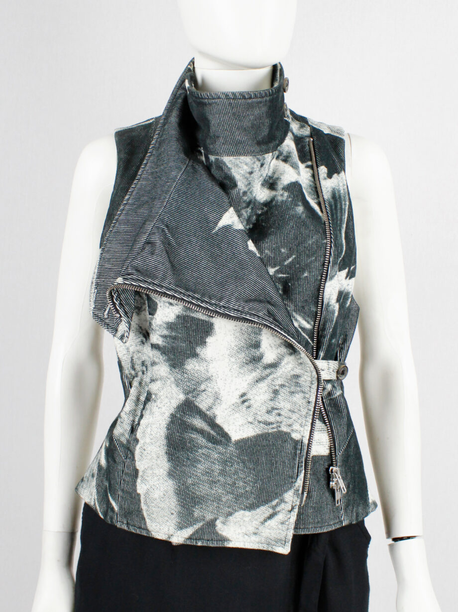 Ann Demeulemeester black and white bird print vest with standing neckline spring 2010 (8)