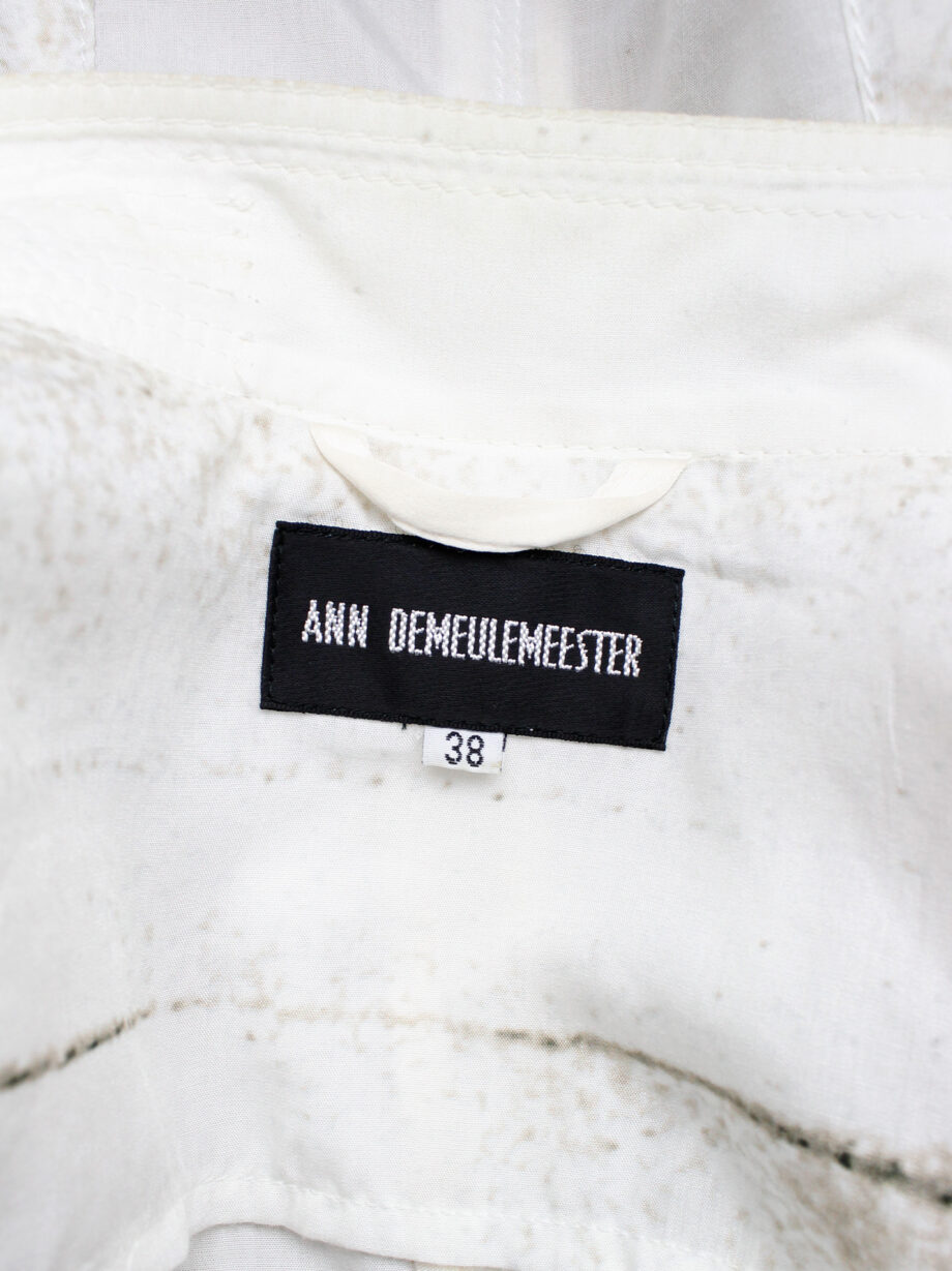 Ann Demeulemeester white buttoned fencing jacket with stitched panels spring 2011 (5)