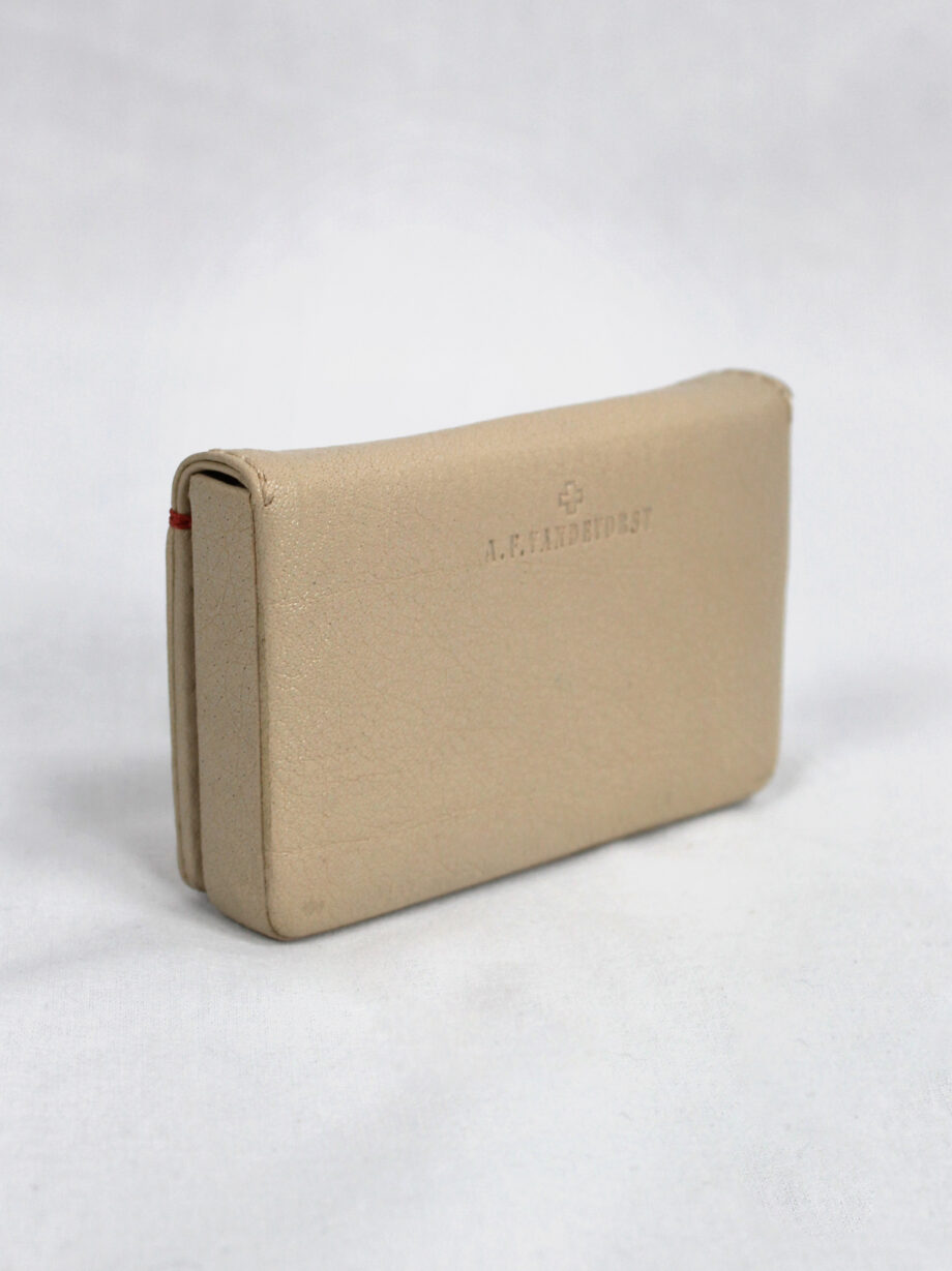 af Vandevorst beige leather card holder with red stitches (13)