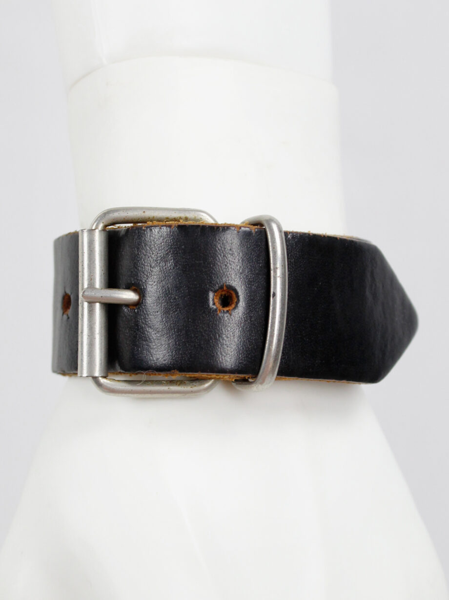 Lieve Van Gorp black leather belt bracelet with embossed logo (13)