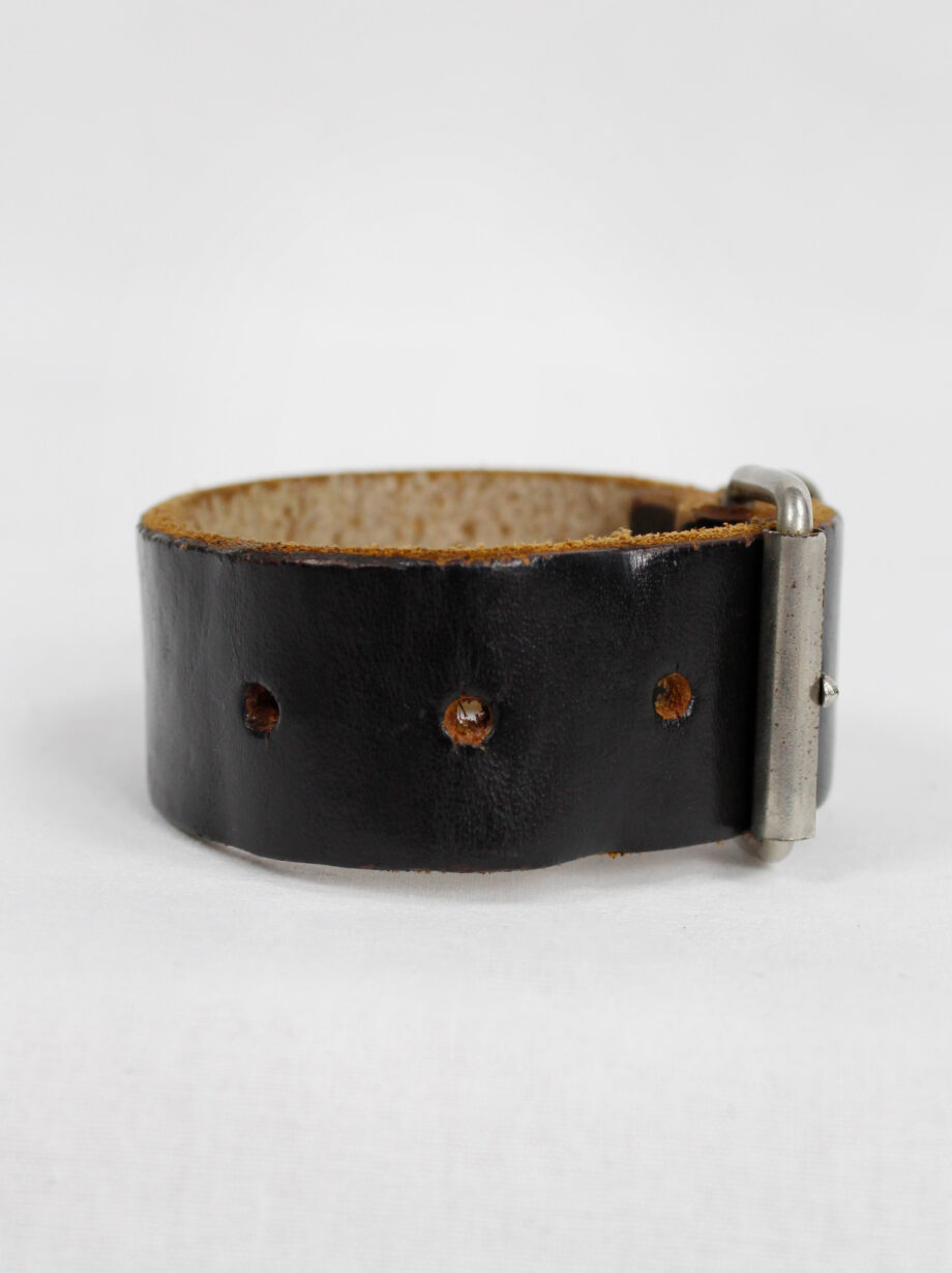 Lieve Van Gorp black leather belt bracelet with embossed logo (8)