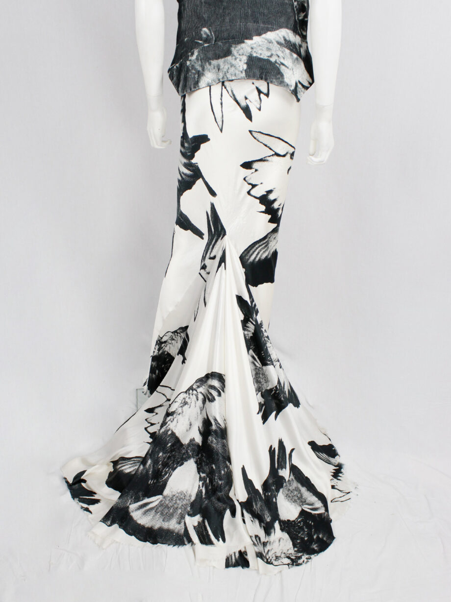 Ann Demeulemeester white and black bird print mermaid skirt with train spring 2010 (19)