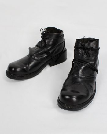 Dirk Bikkembergs black boots with flap and laces through the heel (45) — fall 1994