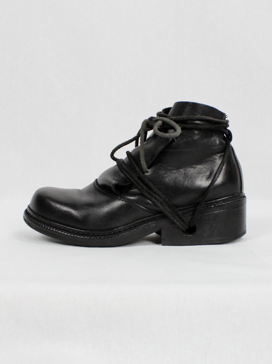 Dirk Bikkembergs black boots with flap and laces through the heel fall 1994 (4)