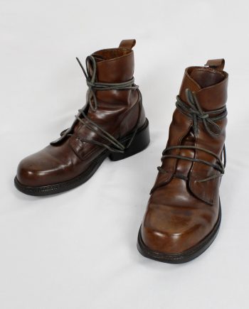 Dirk Bikkembergs brown combat boots wrapped with laces through the soles (42) — mid 90’s