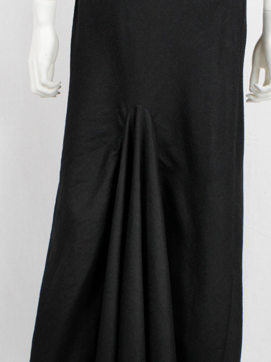 vintage Ann Demeulemeester black wool maxi skirt with mermaid train fall 2006 (6)