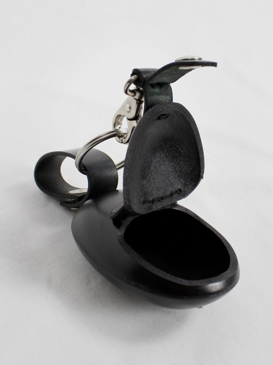 Ann Demeulemeester black large leather egg pouch attached to a key ring (11)
