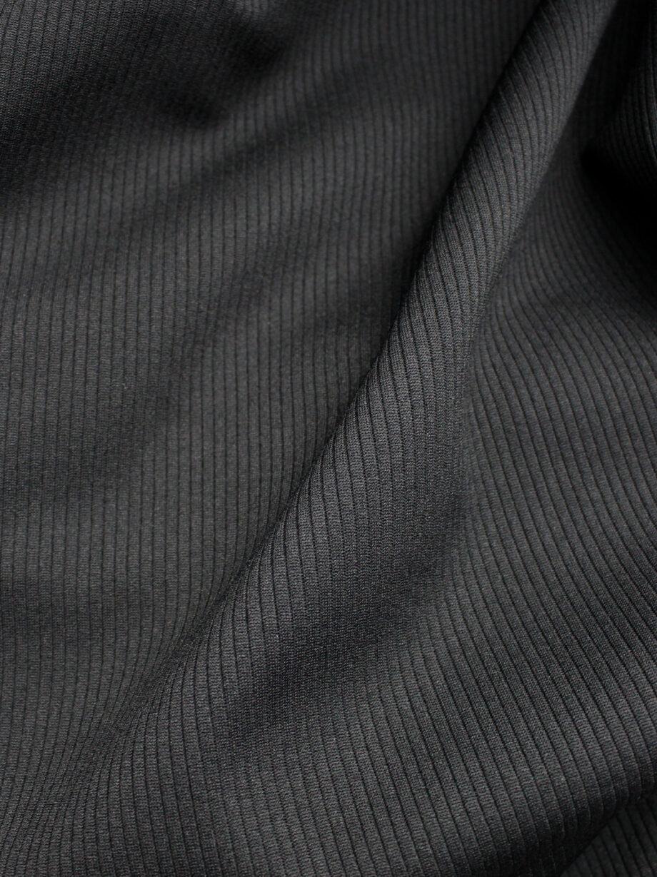 vintage Yohji Yamamoto ys black long pencil skirt with adjustable silver snap buttons (3)