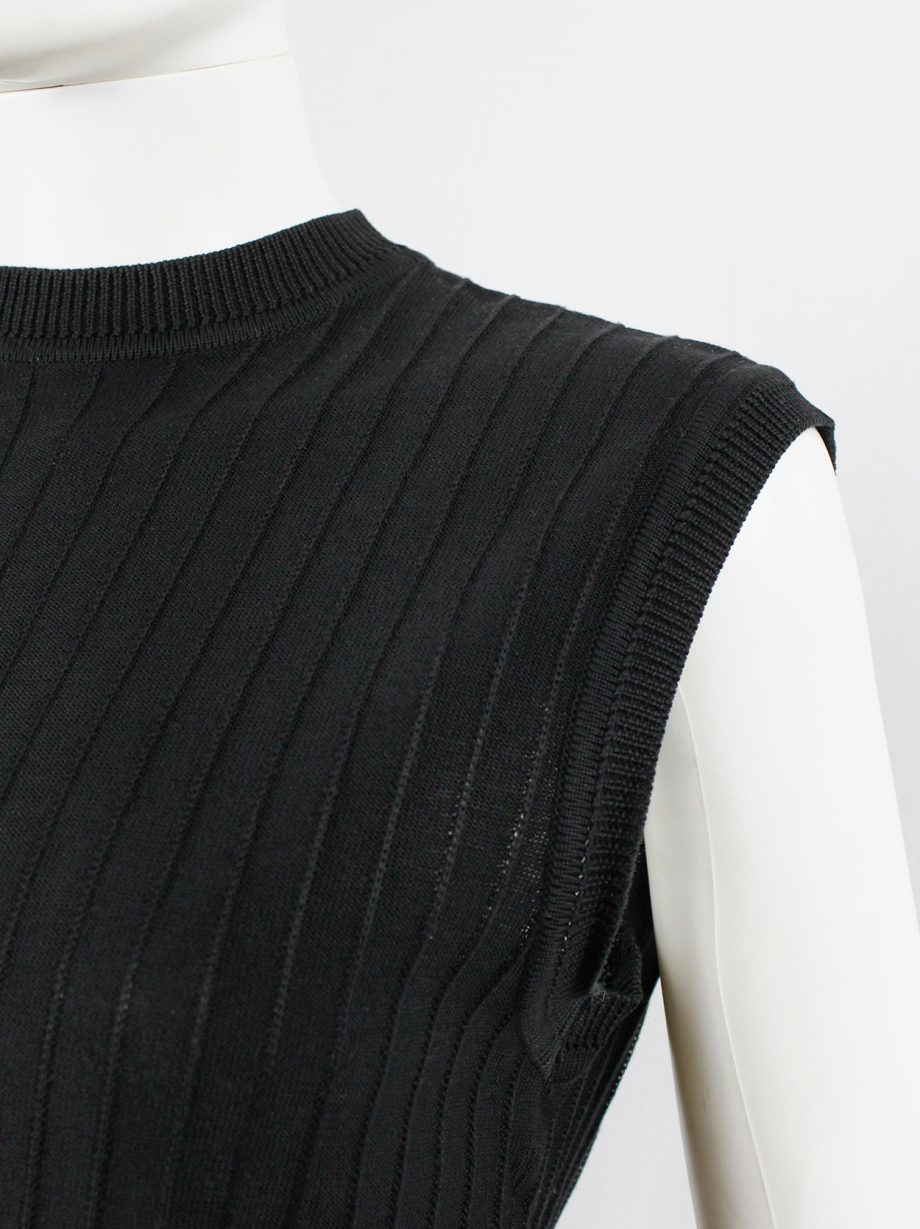 vintage Ann Demeulemeester black knit top with ribbed pinstripe texture 1980s 80s (7)